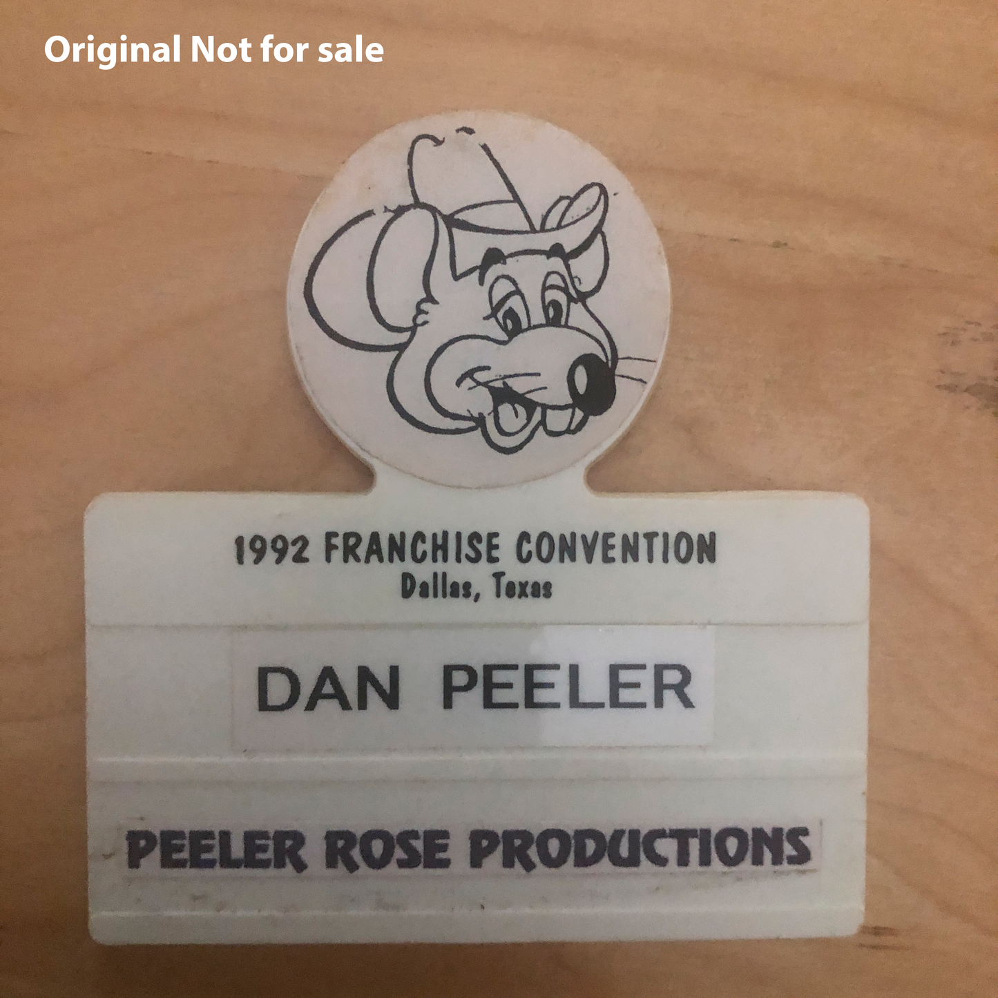 1992 Artifact Cowboy + King Kong 2 Pin button set